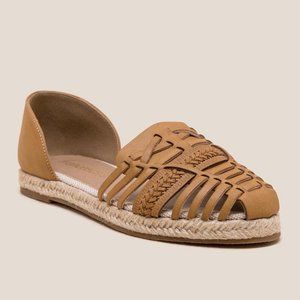 Francesca's Tan Huarache Summer Espadrille Flats 9